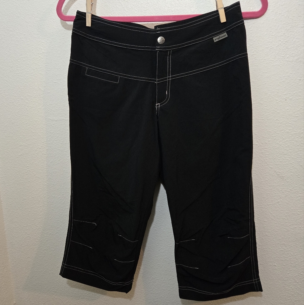 Sheebest Active Capris Black Small - image 1